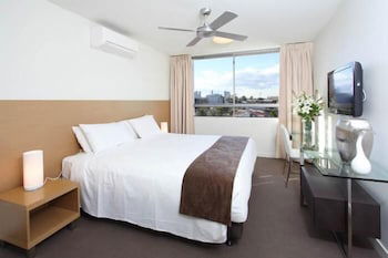 P A Apartments - Hotel Gold Coast 5
