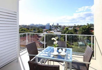 P A Apartments - Hotel Gold Coast 2