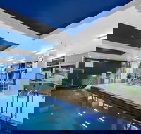 Proximity Waterfront Apartments - Hotel Gold Coast