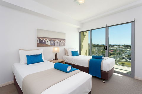 Proximity Waterfront Apartments - Hotel Gold Coast 5