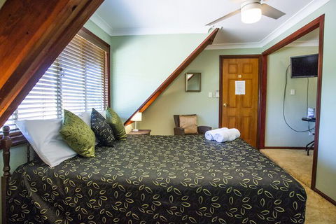Ainslie Manor B&B - Hotel Gold Coast 6