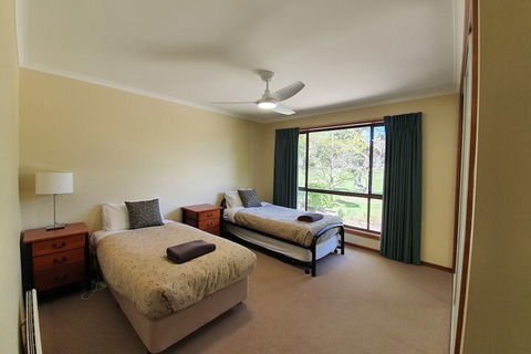 Annies Holiday Units - Hotel Gold Coast 4