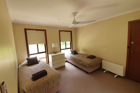 Annies Holiday Units - Hotel Gold Coast 5