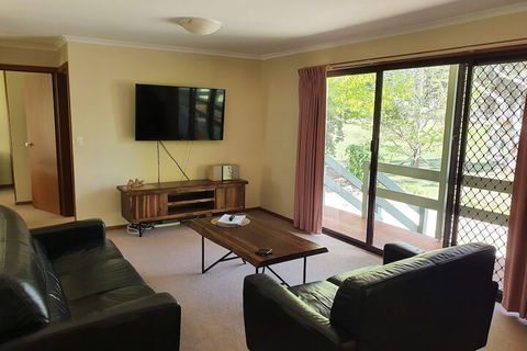 Annies Holiday Units - Hotel Gold Coast 7