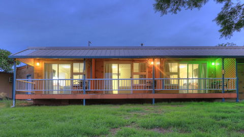 Jacaranda Motor Lodge - Hotel Gold Coast 3