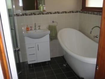 Mudgee Bed And Breakfast - Hotel Gold Coast 2