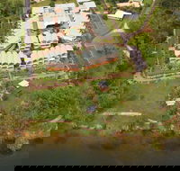 Tinaroo Lake Resort - Hotel Gold Coast