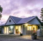 One Tree Bed  Breakfast