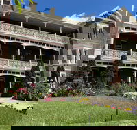 Auldington Hotel - Hotel Gold Coast