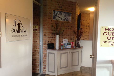 Aalberg Chalet - Hotel Gold Coast 3