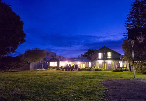 Dunsborough Beachouse YHA Hostel - Hotel Gold Coast 5