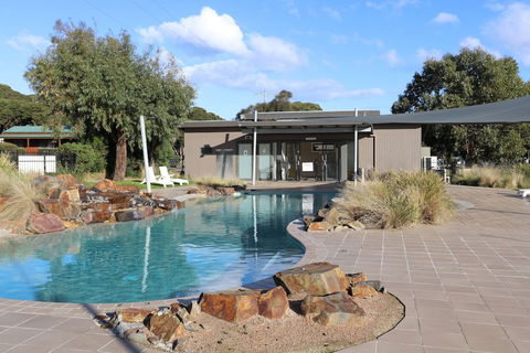 Anglesea Family Caravan Park - Hotel Gold Coast 3