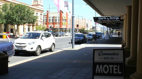 Commodore Motor Inn Albury - Hotel Gold Coast 0