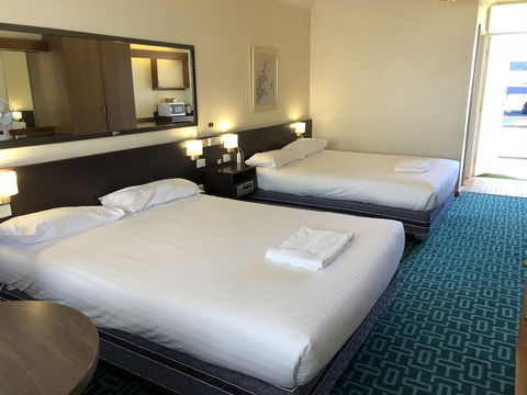 Canberra Lyneham Motor Inn - Hotel Gold Coast 6
