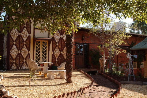 Diamond House Heritage Restaurant & Motor Inn - Hotel Gold Coast 4
