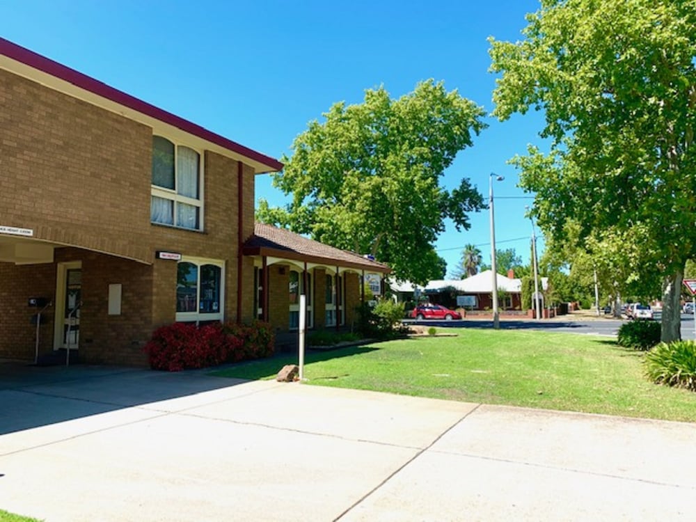 Splitters Creek NSW Hotel Gold Coast