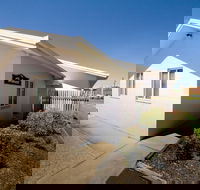 Rockhampton Serviced Apartments - Hotel Gold Coast