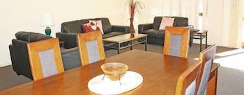Aquarius Resort Holiday Apartments - Hotel Gold Coast 3