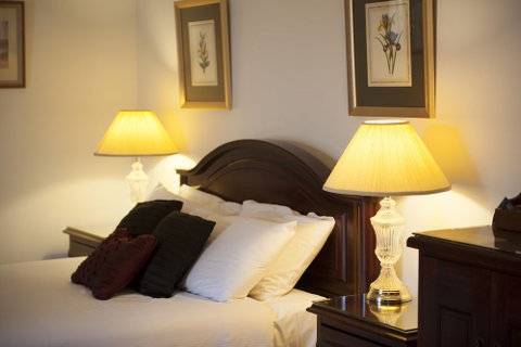 Cobb & Co Court Boutique Hotel - Hotel Gold Coast 0