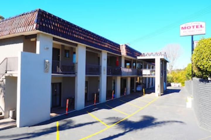 Kariong NSW Hotel Gold Coast
