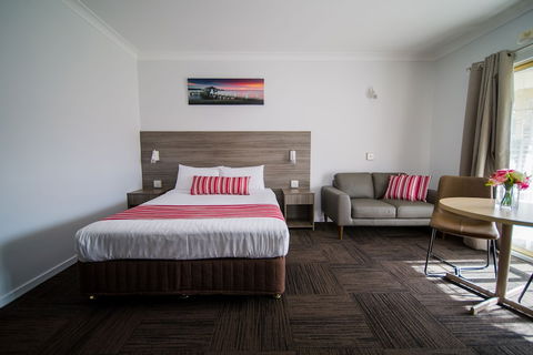 Hamiltonâ€™s Queanbeyan Motel - Hotel Gold Coast 4