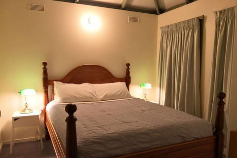 Kalimna Woods Cottages - Hotel Gold Coast 6