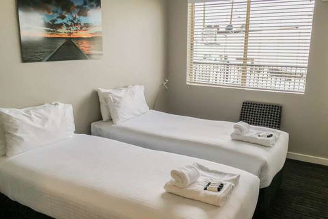 The Premier Hotel - Hotel Gold Coast 4