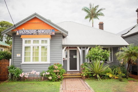 Backpackers Newcastle - Hotel Gold Coast 0