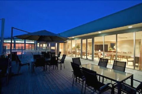 Broadbeach Inverloch Resort - Hotel Gold Coast 7