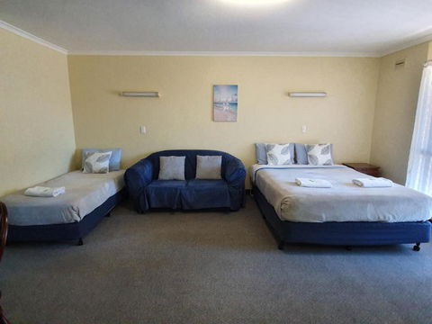 Beachport Motor Inn - Hotel Gold Coast 4