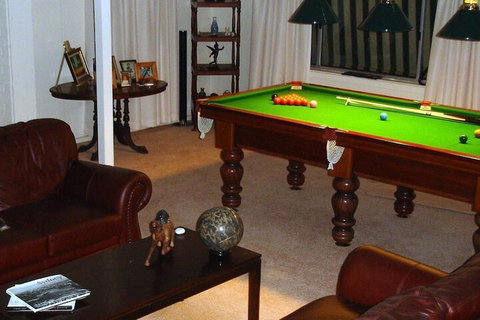 Dingley Dell - Hotel Gold Coast 7