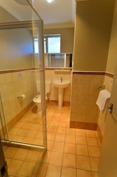 Wattle Grove Motel - Hotel Gold Coast 5