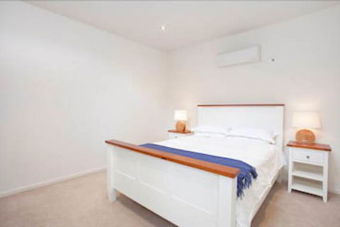 Four Kings Apartments - Hotel Gold Coast 1