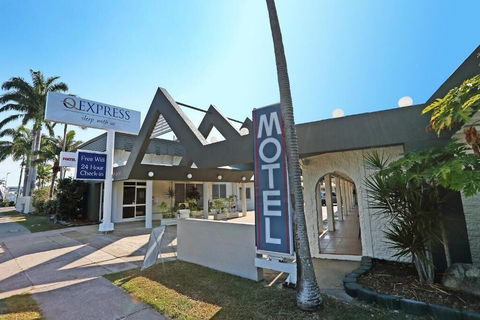 Q Express - Hotel Gold Coast 0