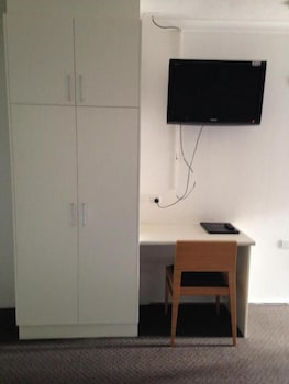 Q Express - Hotel Gold Coast 3