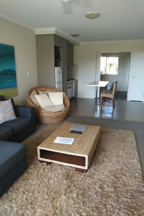 Airlie Central Apartments - Hotel Gold Coast 0