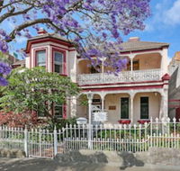 Alishan International Guest House - Hotel Gold Coast