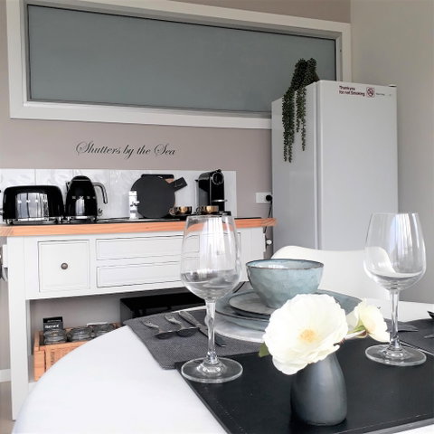 Shutters By The Sea - Hotel Gold Coast 2