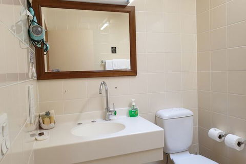 Leagues Motel - Hotel Gold Coast 3