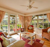 The Heart of Emerald Bed  Breakfast - Hotel Gold Coast