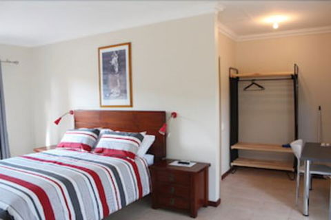 Avocados Accommodation - Hotel Gold Coast 2