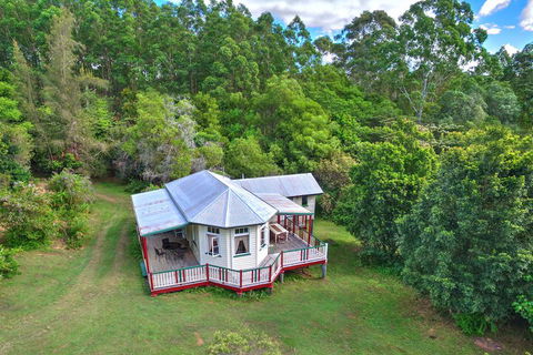 Avalon Noosa Farm Cottages - Hotel Gold Coast 3