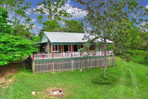 Avalon Noosa Farm Cottages - Hotel Gold Coast 1