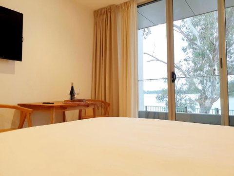 Nagambie Waterfront Motel - Hotel Gold Coast 5