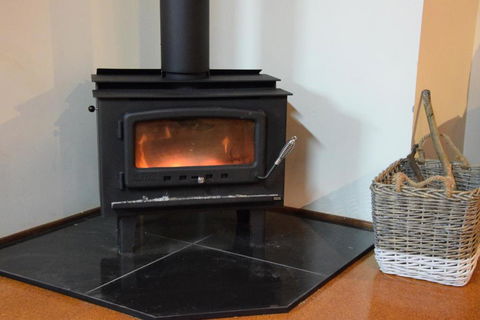 McCarthy Lake House - Hotel Gold Coast 2