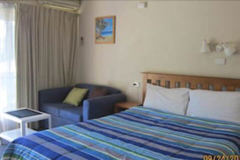 Mollymook Motel - Hotel Gold Coast 4