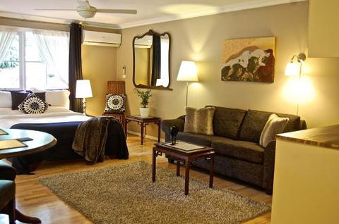 Mount Evelyn Retreat - Hotel Gold Coast 0