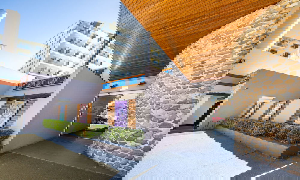 Toongabbie East NSW Hotel Gold Coast