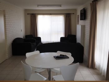 Jacaranda Motel & Holiday Units - Hotel Gold Coast 5