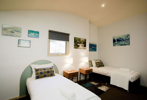 PierView Apartments - Hotel Gold Coast 3